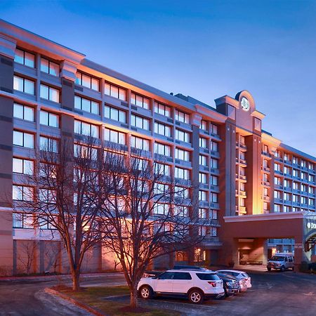 Отель Doubletree By Hilton Норуолк Экстерьер фото